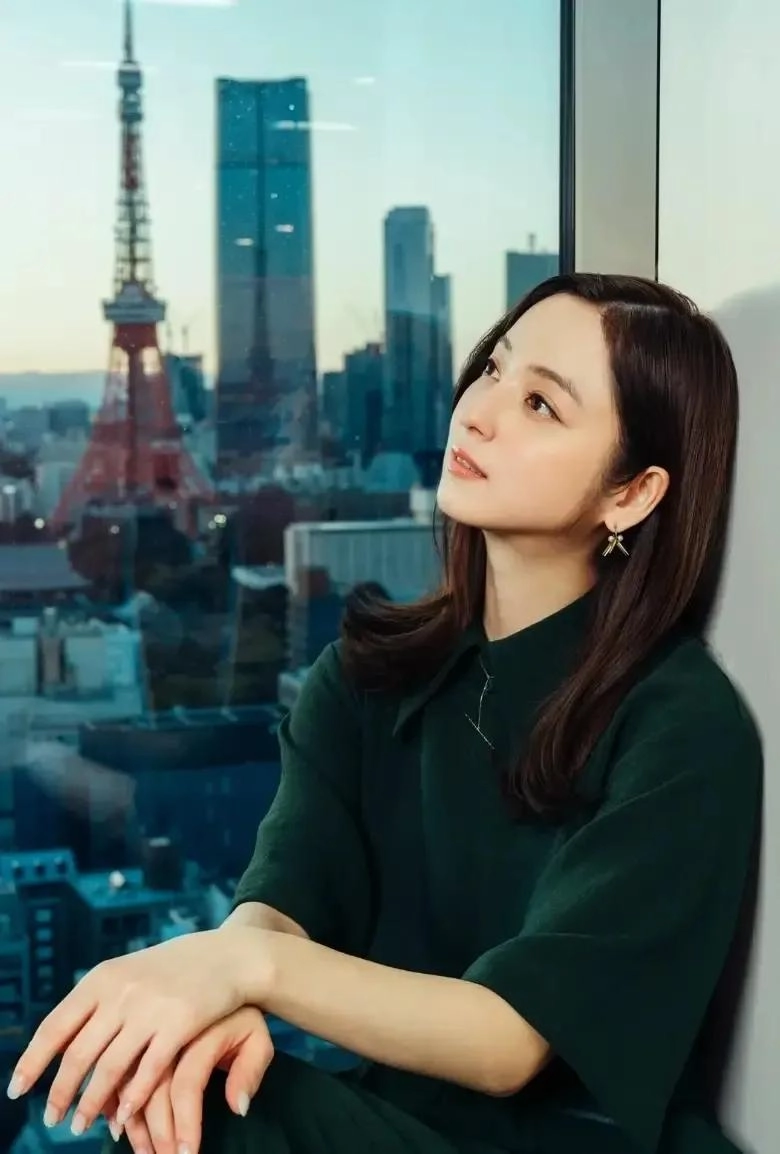 被称为日本第一美女的佐佐木希，被评为岛国最美面孔 - 万事屋 | 生活·动漫·娱乐综合社区-银魂同好聚集地