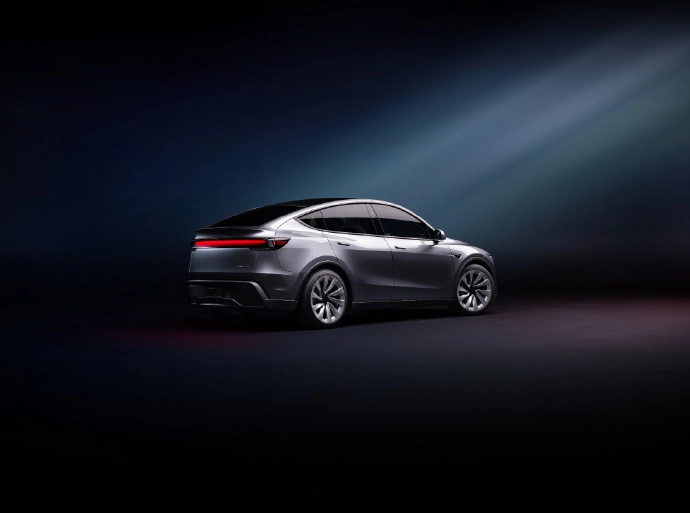 特斯拉焕新Model Y看效果图一般般 - 万事屋 | 生活·动漫·娱乐综合社区-银魂同好聚集地