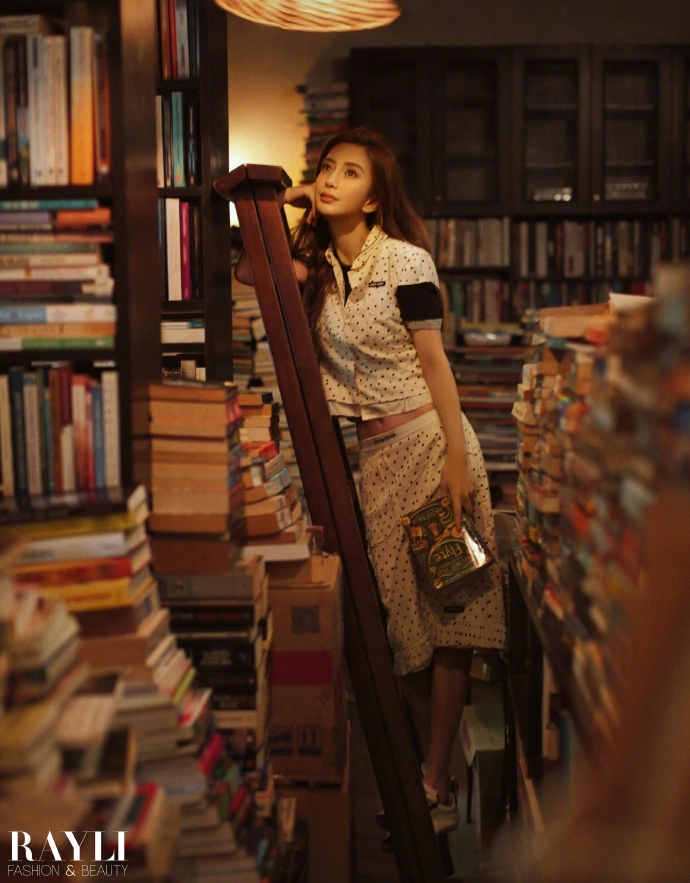 Angelababy窗台序曲大片是什么大片？ - 万事屋 | 生活·动漫·娱乐综合社区-银魂同好聚集地