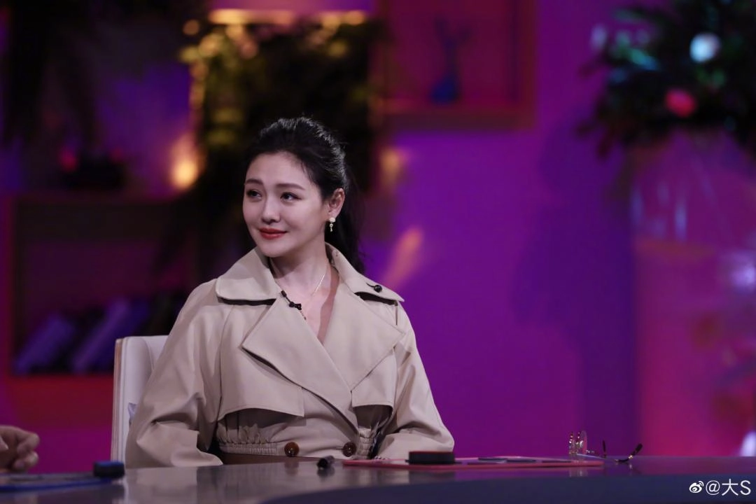 徐熙媛（大S）因流感并发肺炎去世，众多明星发文悼念，网友震惊