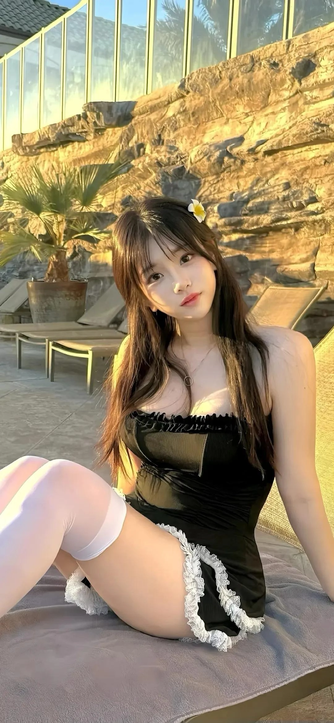 分享一些4K手机壁纸，各种风格都有，比如漂亮妹子！