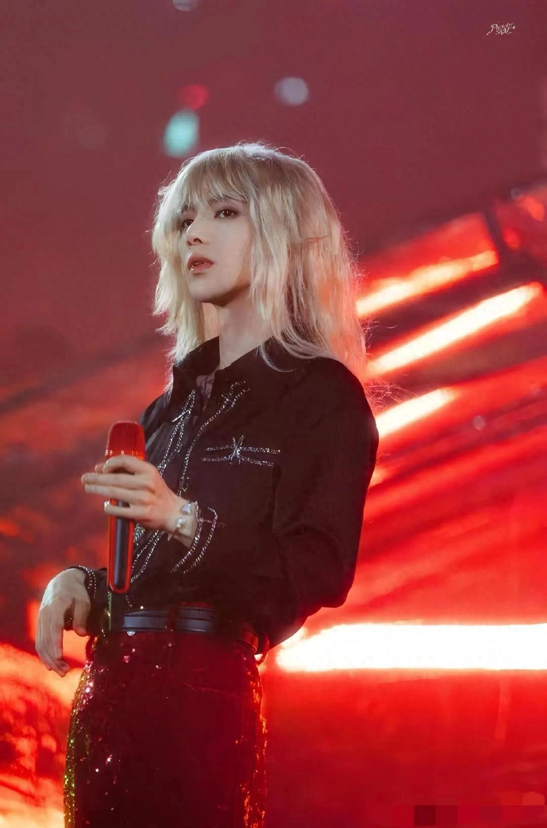 林佳树/YOSHIKI 是妖艳，华晨宇也配和林佳树比？ - 万事屋 | 生活·动漫·娱乐综合社区-银魂同好聚集地