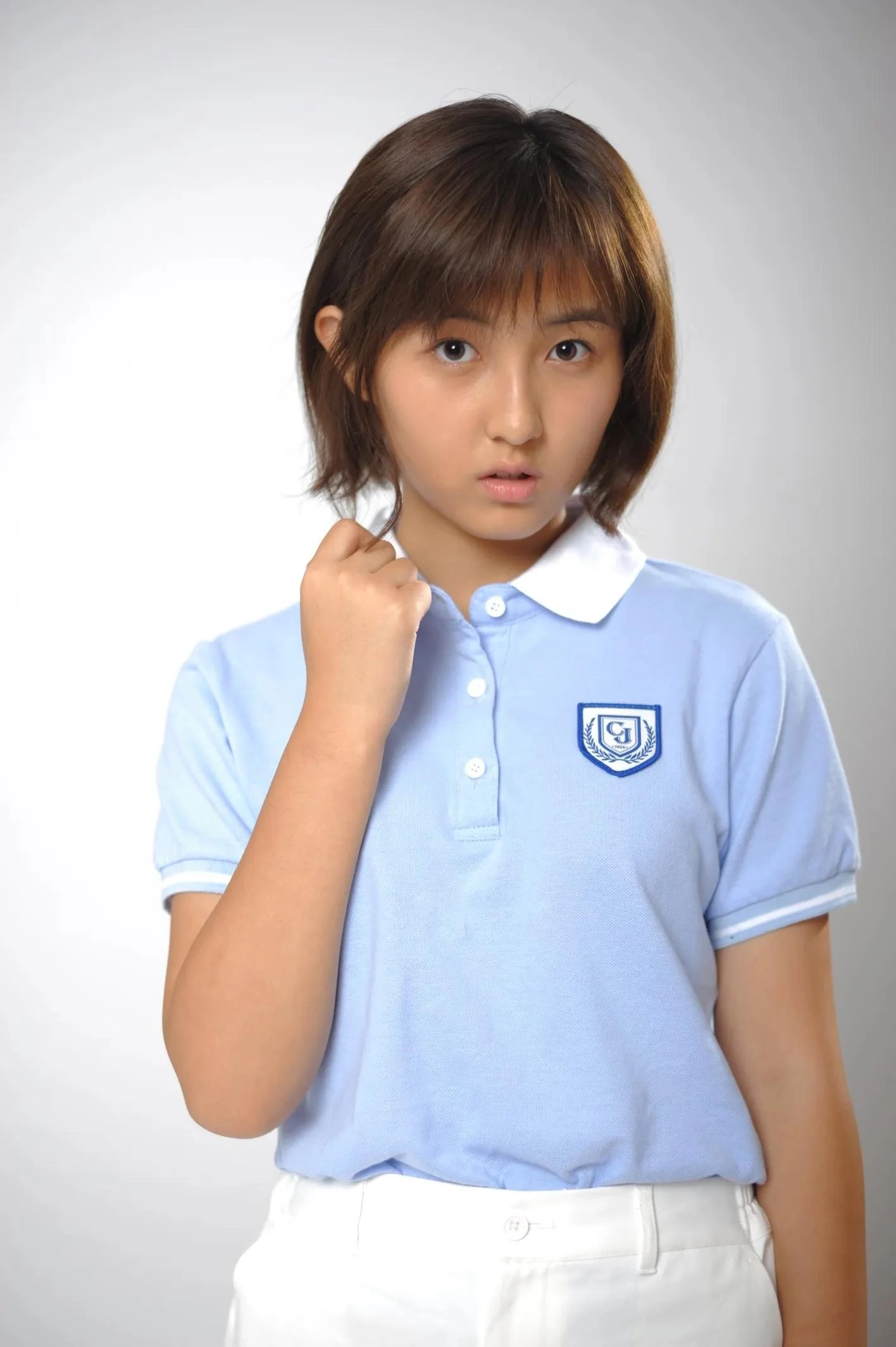 张子枫素颜无美颜无滤镜的样子