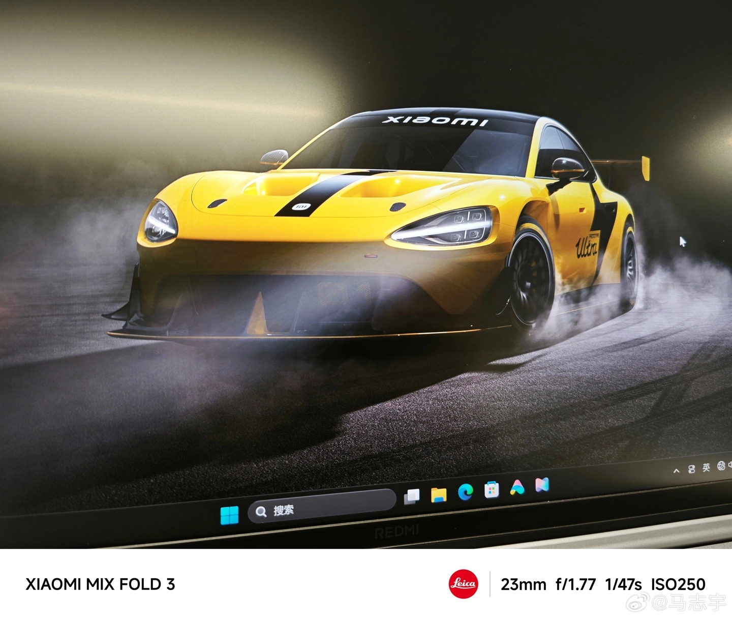 小米首款AI PC官宣,卢伟冰透露新笔记本搭载99Wh超大电池