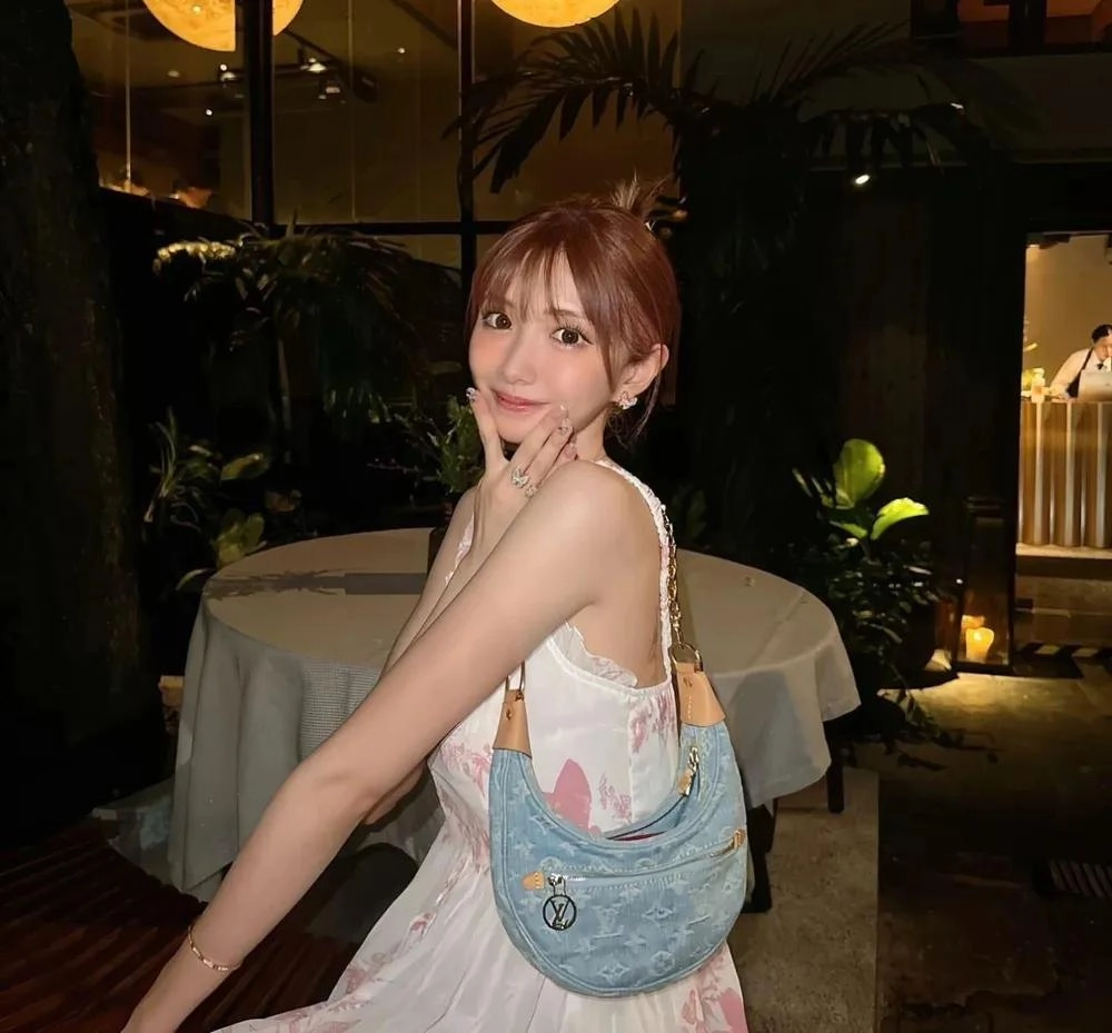 日本艺人himeka照片集，似有某位故人的影子 - 万事屋 | 生活·动漫·娱乐综合社区-银魂同好聚集地