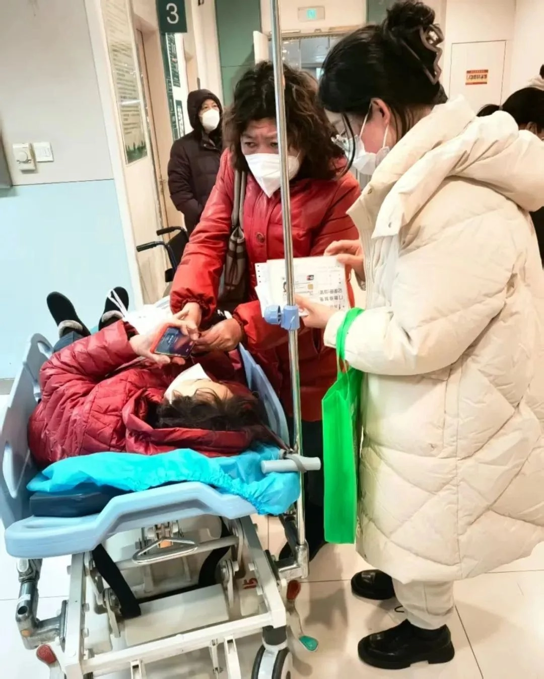 需求突然暴涨！上海已开始试点，280元四小时最受欢迎，随申办上约的“临时儿女”，响应速度超快