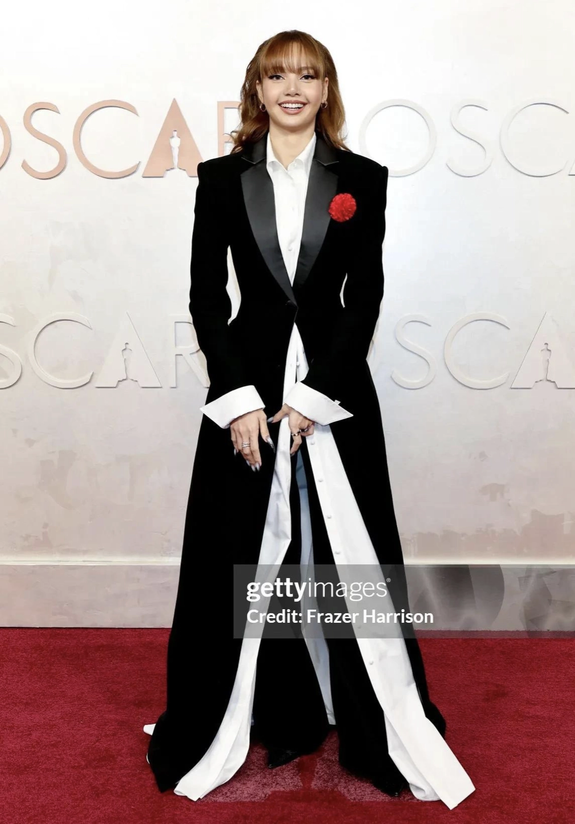 网络夸上天的Lisa生图居然长这样。。。