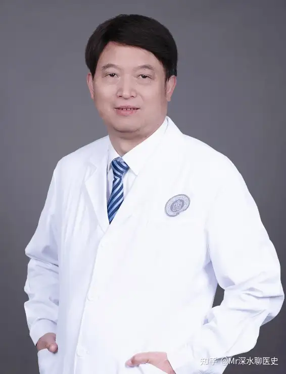 中医黑和中医粉，谁更理性？看看深水哥和方舟子怎么说的