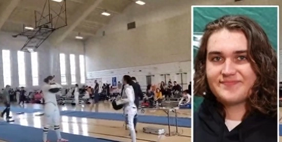 美国女子击剑运动员单膝下跪拒绝与跨性别者比赛，被裁判罚出场 - 万事屋 | 生活·动漫·娱乐综合社区-银魂同好聚集地