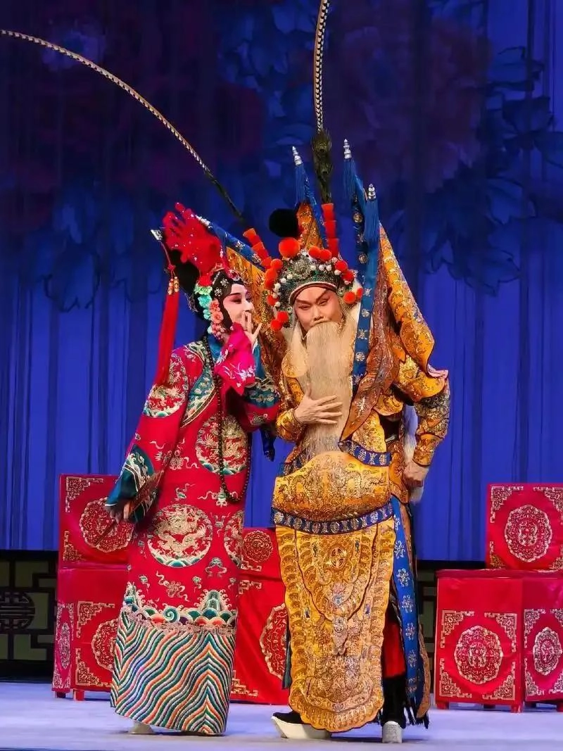 郭德纲的麒麟社,成为了压垮京剧的最后一根稻草!