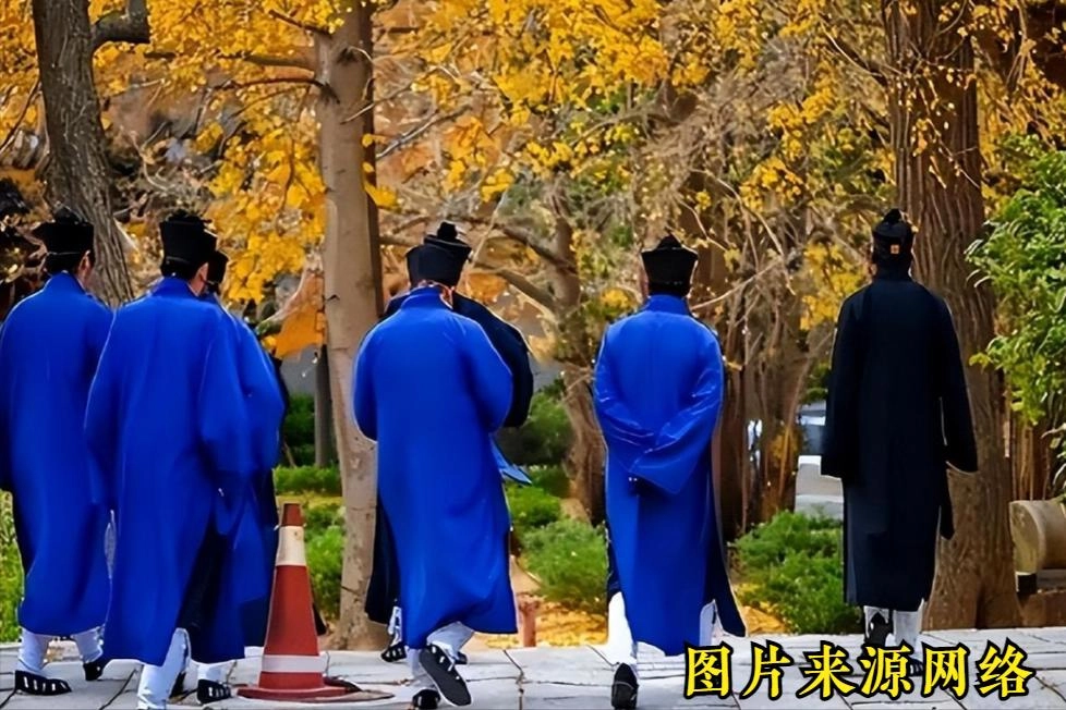 道袍下的骗局？