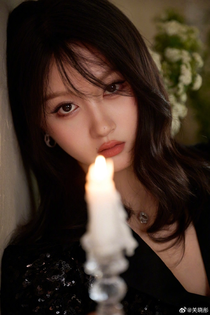 这个是关晓彤？关晓彤微博账号发了自己的几张照片 - 万事屋 | 生活·动漫·娱乐综合社区-银魂同好聚集地