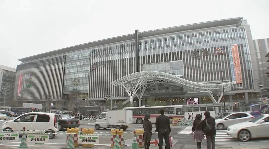 中国大妈因“推搡乘务员”在日本被捕!网友:不懂日语引发的误会
