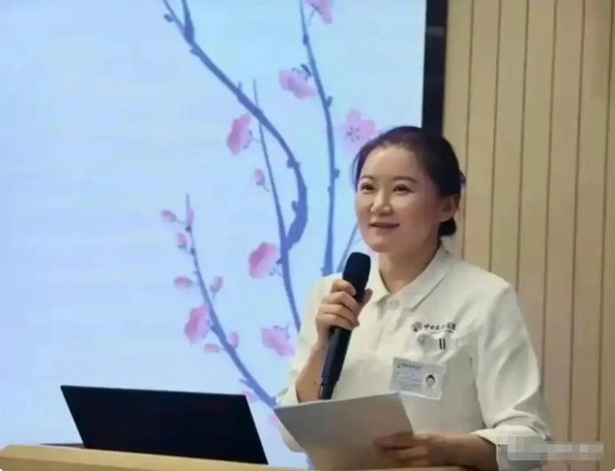 大家发现没?中日友好医院石玉慧护士长,才是最狠的人!