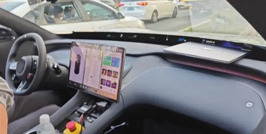 小米YU7黑料提前来了?“车主”要退车