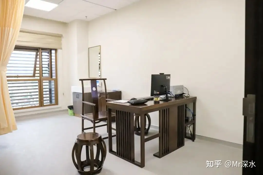 中医不是很会治病吗？却为啥全国没有一家公立纯中医医院呢？看网友是怎么回答的