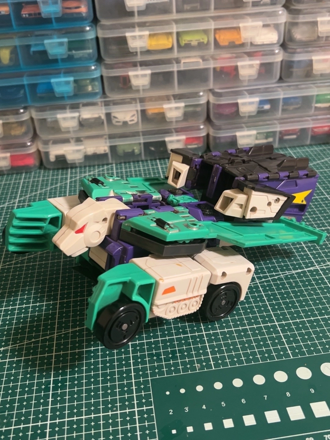 1992孩之宝《变形金刚》六面兽