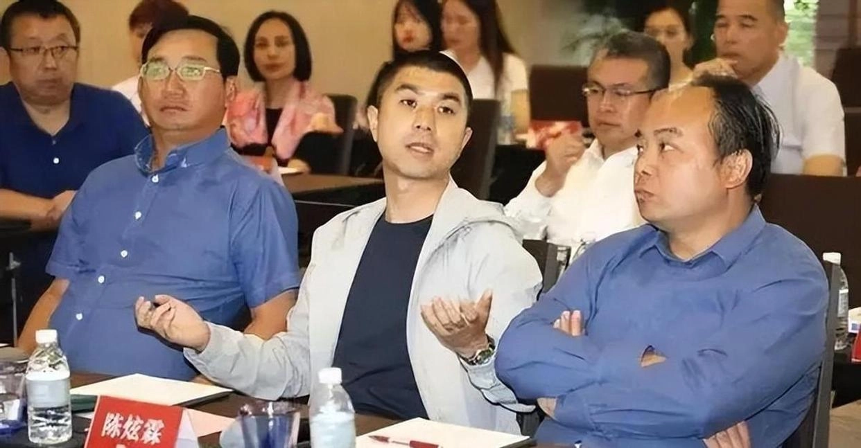 百亿骗局:浙江富豪卷53亿潜美,30万人血本无归