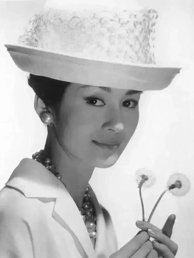 图片[15] - 有网友对12位日本漂亮女星做了排名！山口百惠排第五，前四位都有“第一美人”称号 - 生活银魂 - 大众生活 - 万事屋 | 生活·动漫·娱乐综合社区-银魂同好聚集地