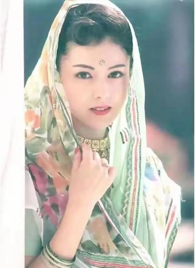 图片[32] - 有网友对12位日本漂亮女星做了排名！山口百惠排第五，前四位都有“第一美人”称号 - 生活银魂 - 大众生活 - 万事屋 | 生活·动漫·娱乐综合社区-银魂同好聚集地