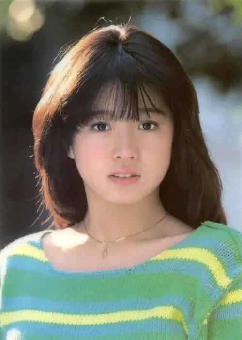 图片[62] - 有网友对12位日本漂亮女星做了排名！山口百惠排第五，前四位都有“第一美人”称号 - 生活银魂 - 大众生活 - 万事屋 | 生活·动漫·娱乐综合社区-银魂同好聚集地