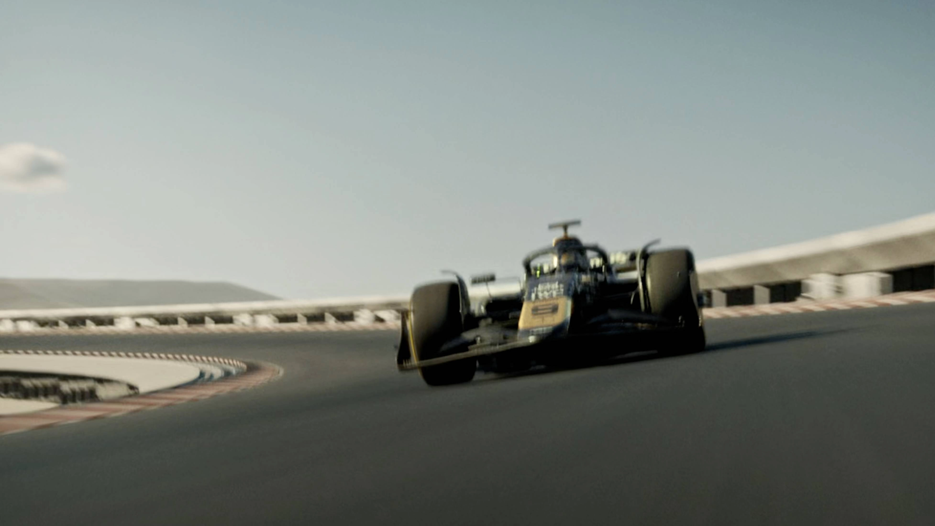 苹果发布全新 CarPlay！体验全面革新，还有一个 Ultra 版本