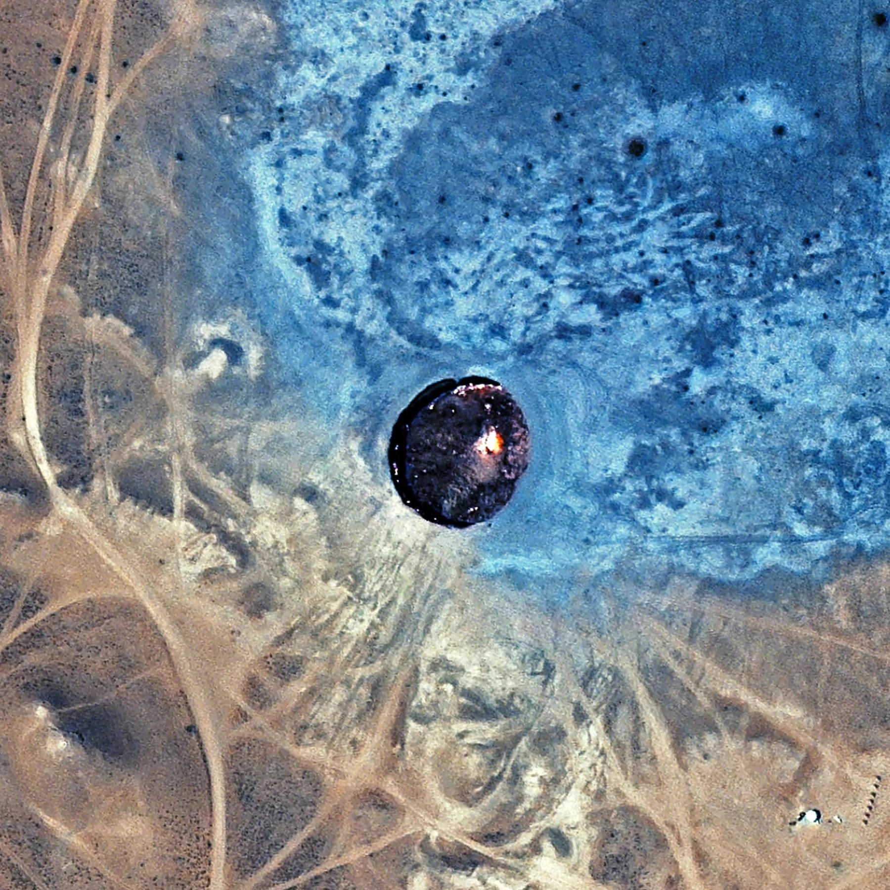 54年后 土库曼斯坦的“地狱之门”开始缓慢关闭