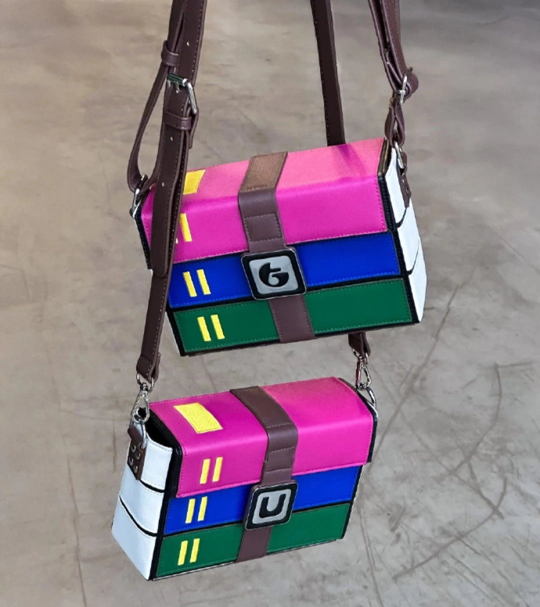 WinRAR 官方手提包真的有人会用吗？ - 万事屋 | 生活·动漫·娱乐综合社区-银魂同好聚集地