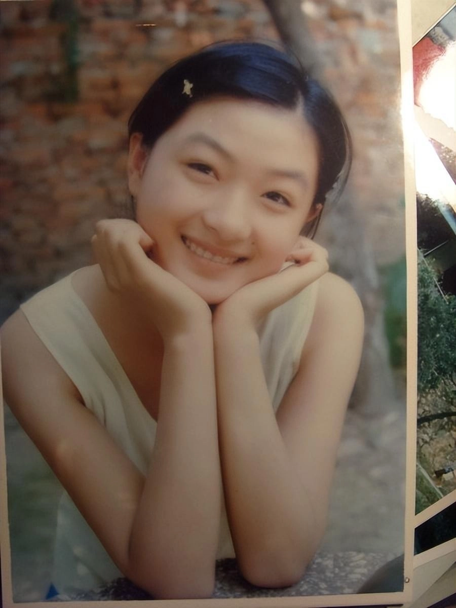 “不婚族”万茜:从不炒作,嫁普通丈夫,35岁高龄为丈夫生孩子