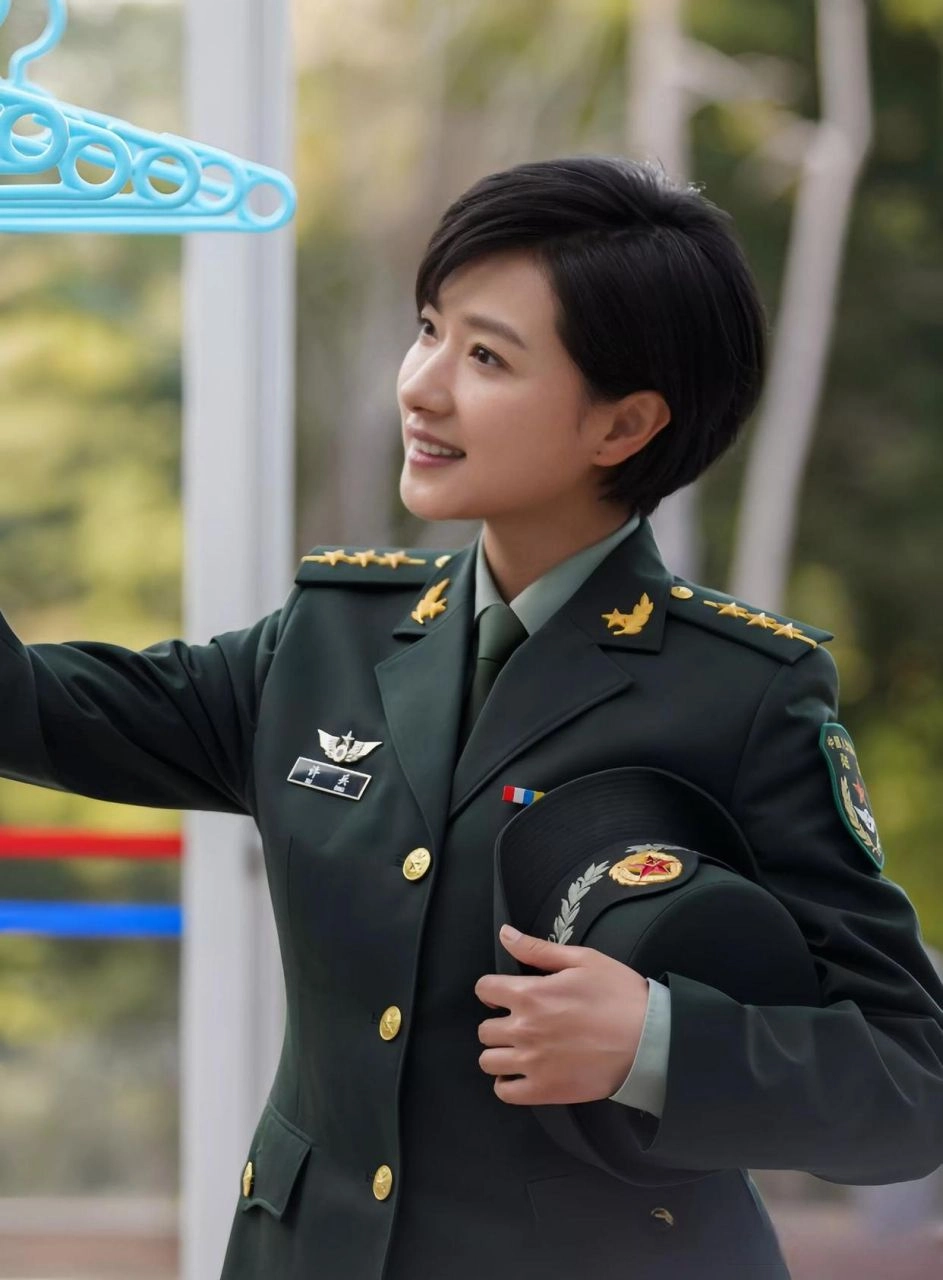 “不婚族”万茜:从不炒作,嫁普通丈夫,35岁高龄为丈夫生孩子