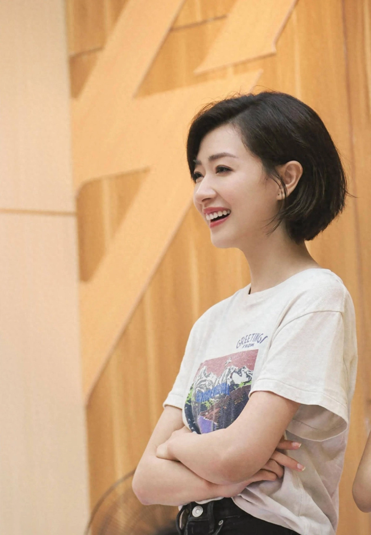 “不婚族”万茜：从不炒作，嫁普通丈夫，35岁高龄为丈夫生孩子 - 万事屋 | 生活·动漫·娱乐综合社区-银魂同好聚集地