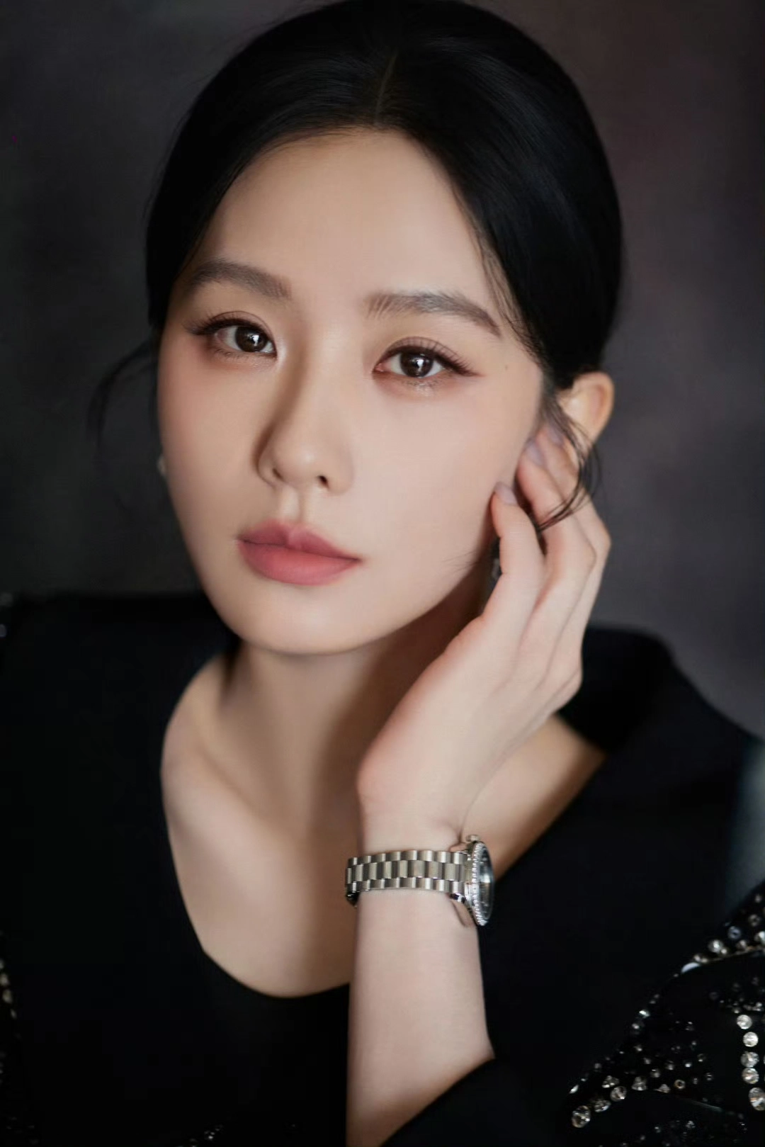 刘诗诗还是那么美，只是感觉眼睛没有以前有光了 - 万事屋 | 生活·动漫·娱乐综合社区-银魂同好聚集地