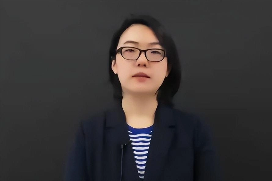 骗朱丹1600万让她倾家荡产,朱丹让她社死全网,出来混迟早是要还