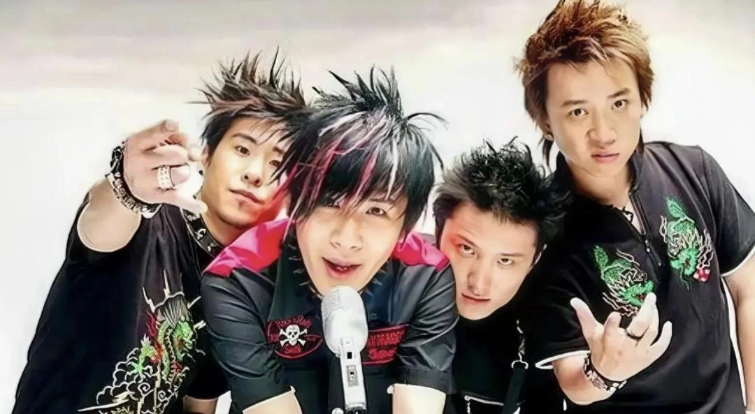 图片[10] - “跳楼机”红了，华语乐坛黄了 - 万事屋 | 生活·动漫·娱乐综合社区-银魂同好聚集地