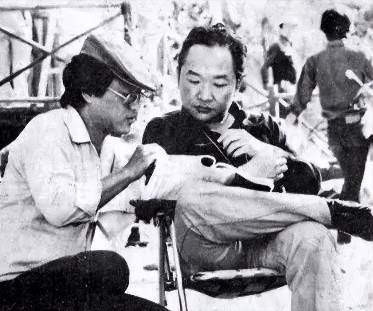 古龙有部作品很怪,内容编不下去了,于是强行结尾,反倒成为经典