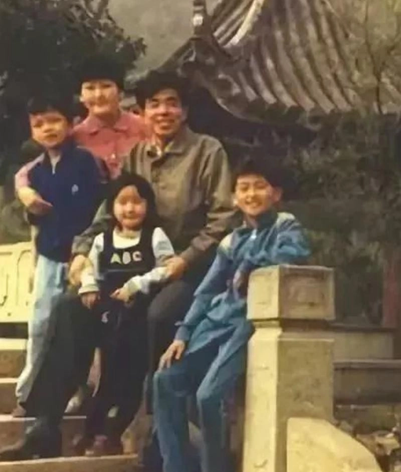 女友一份告密,阔少沦为囚徒,4次越狱亡命蒙古,结局震碎三观
