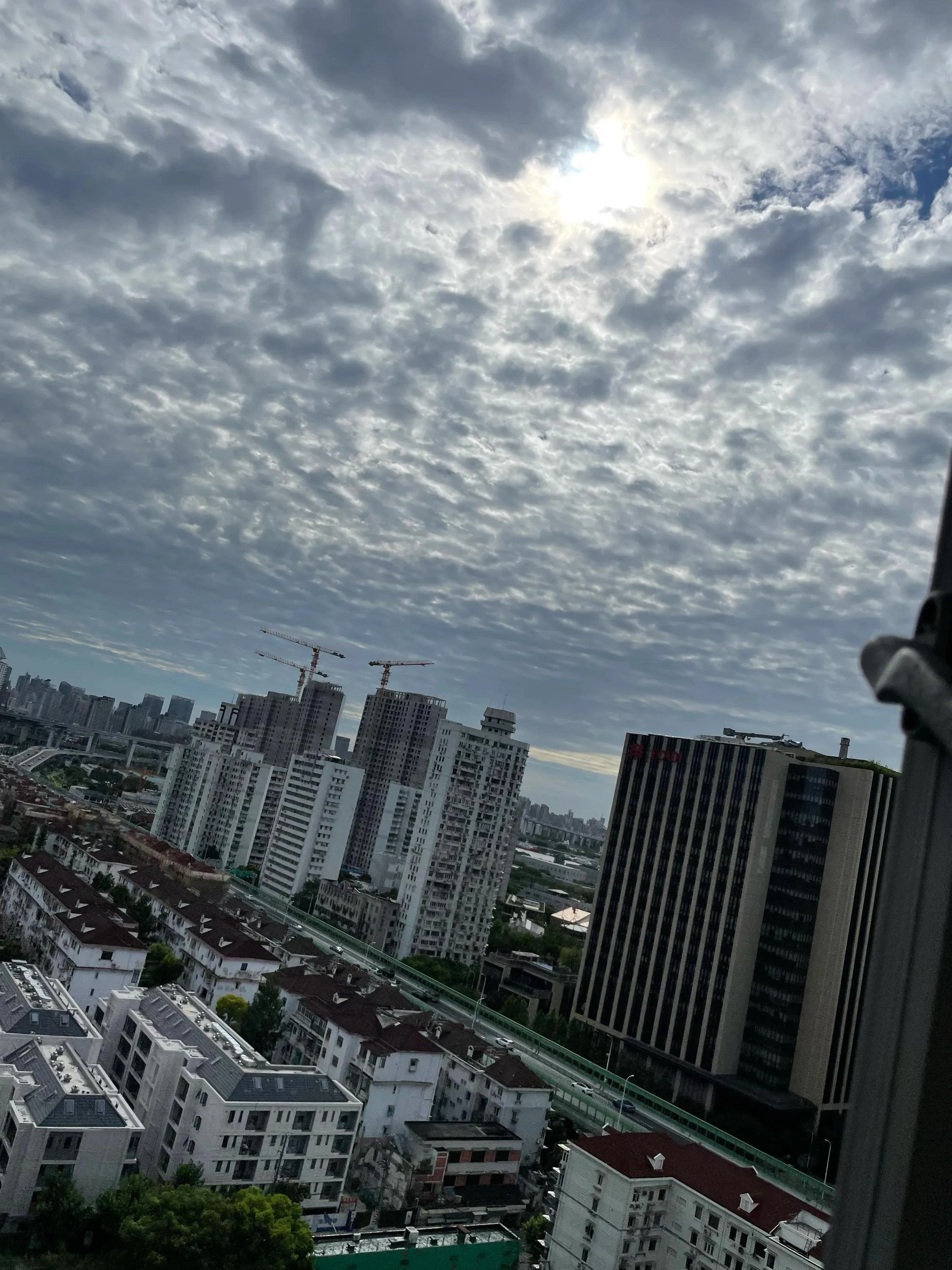 网友分享2025年7月7日上海的天空 - 万事屋 | 生活·动漫·娱乐综合社区-银魂同好聚集地