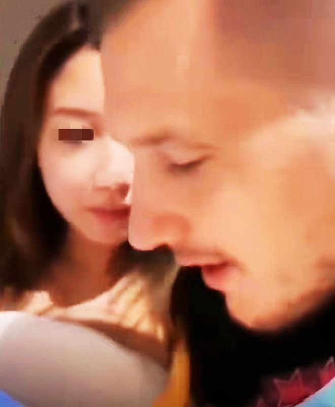 女学生出轨外国人被开除是否过重？公私领域中的道德边界：当个人行为成为公共事件 - 万事屋 | 生活·动漫·娱乐综合社区-银魂同好聚集地