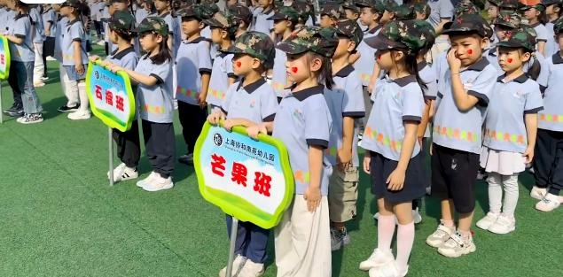 38岁上海导演失业后吃低保，老婆全职8年，吐槽连阿姨都请不起了