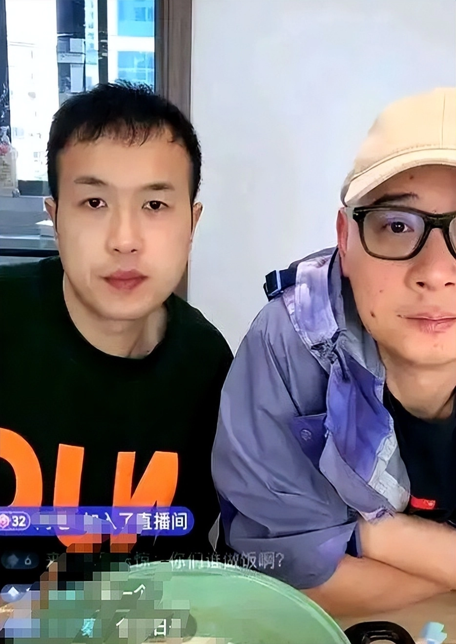 傅首尔“亲子言论”引发家长集体抵制,前夫老刘被提及