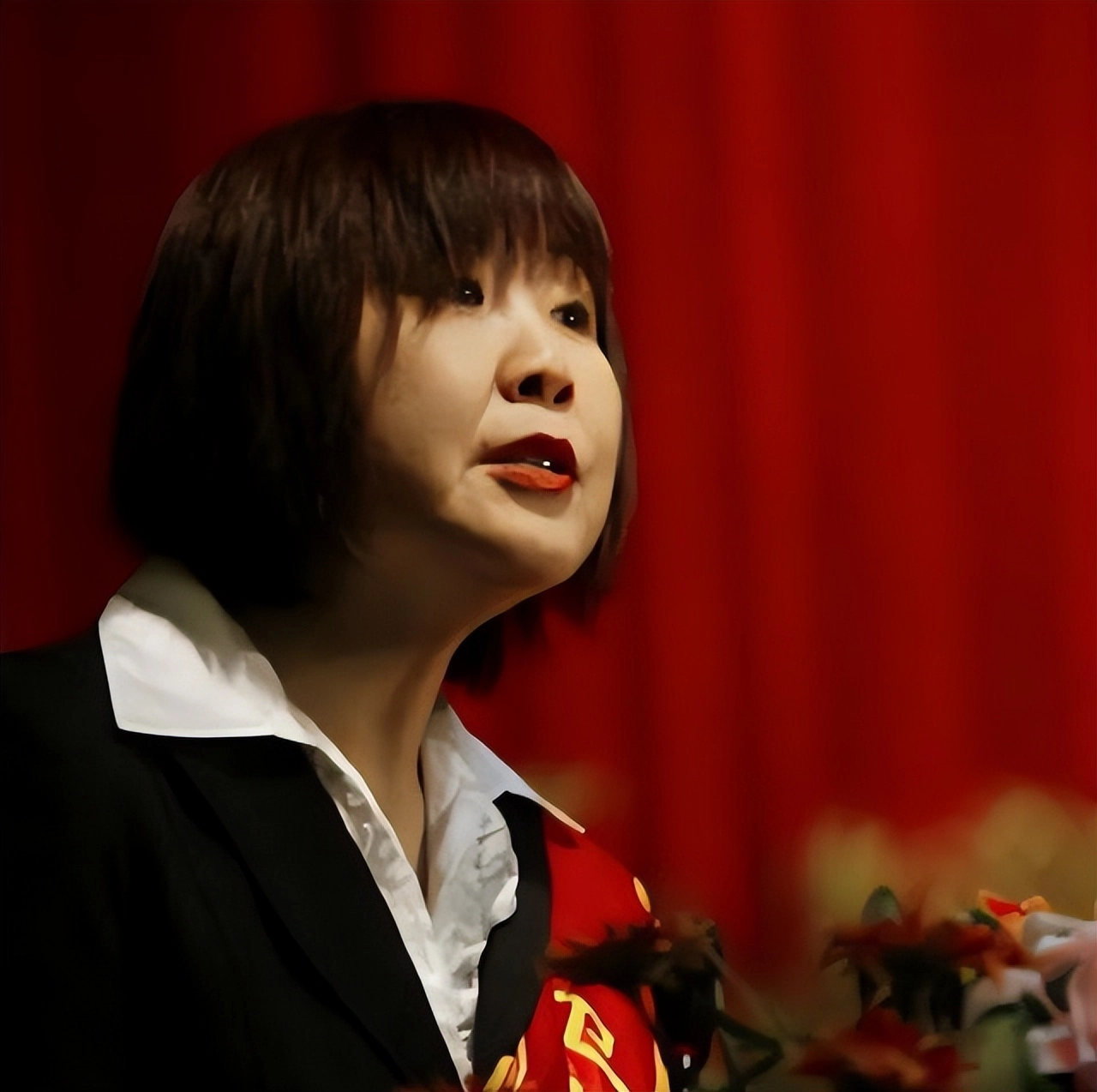 2003年,那个揭露“龙胆泻肝丸”致尿毒症的记者朱玉,现状如何?