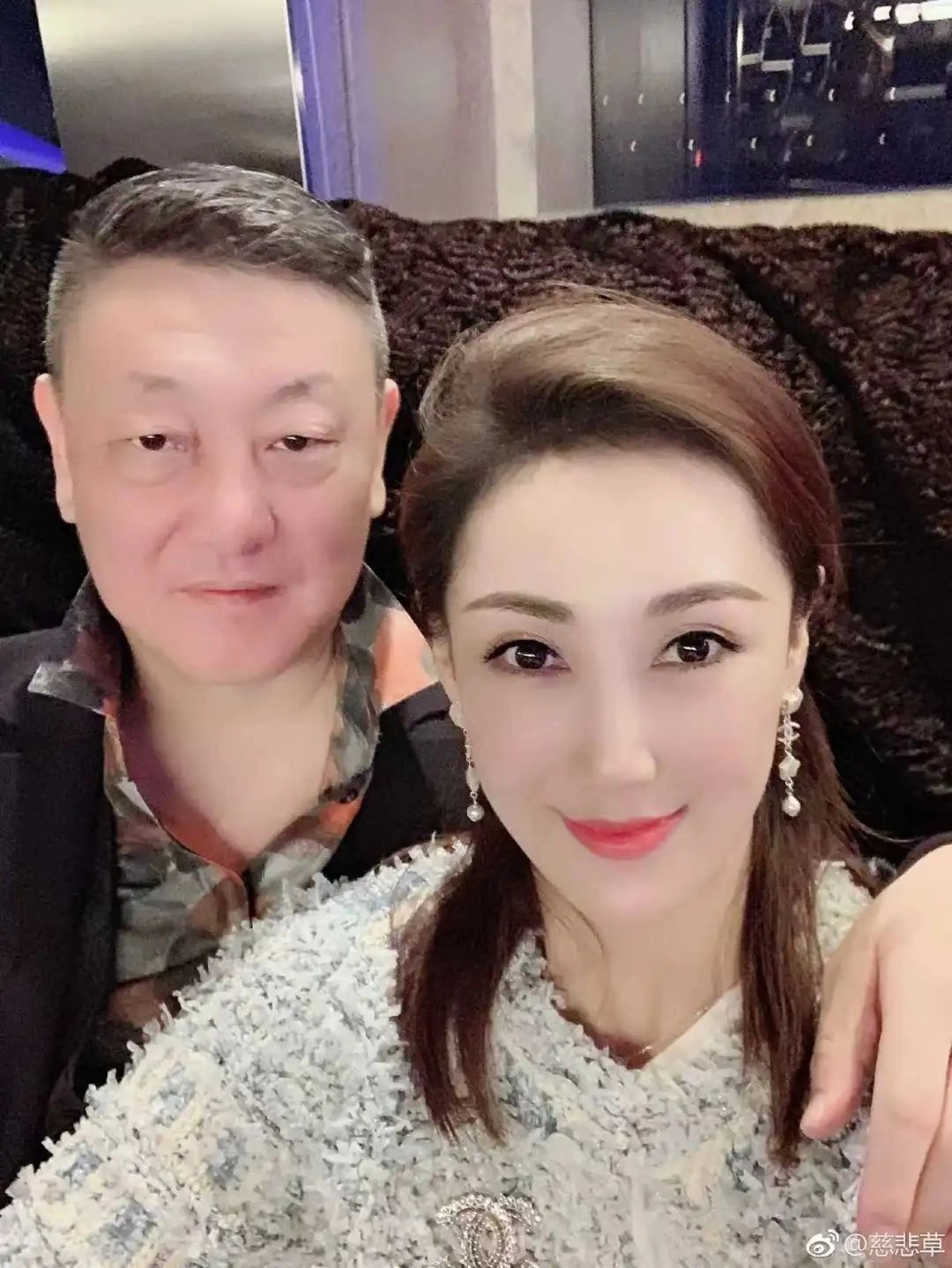 韩磊夫妇连发声明:绝不姑息!造谣者深夜道歉:我是农民,没念过书