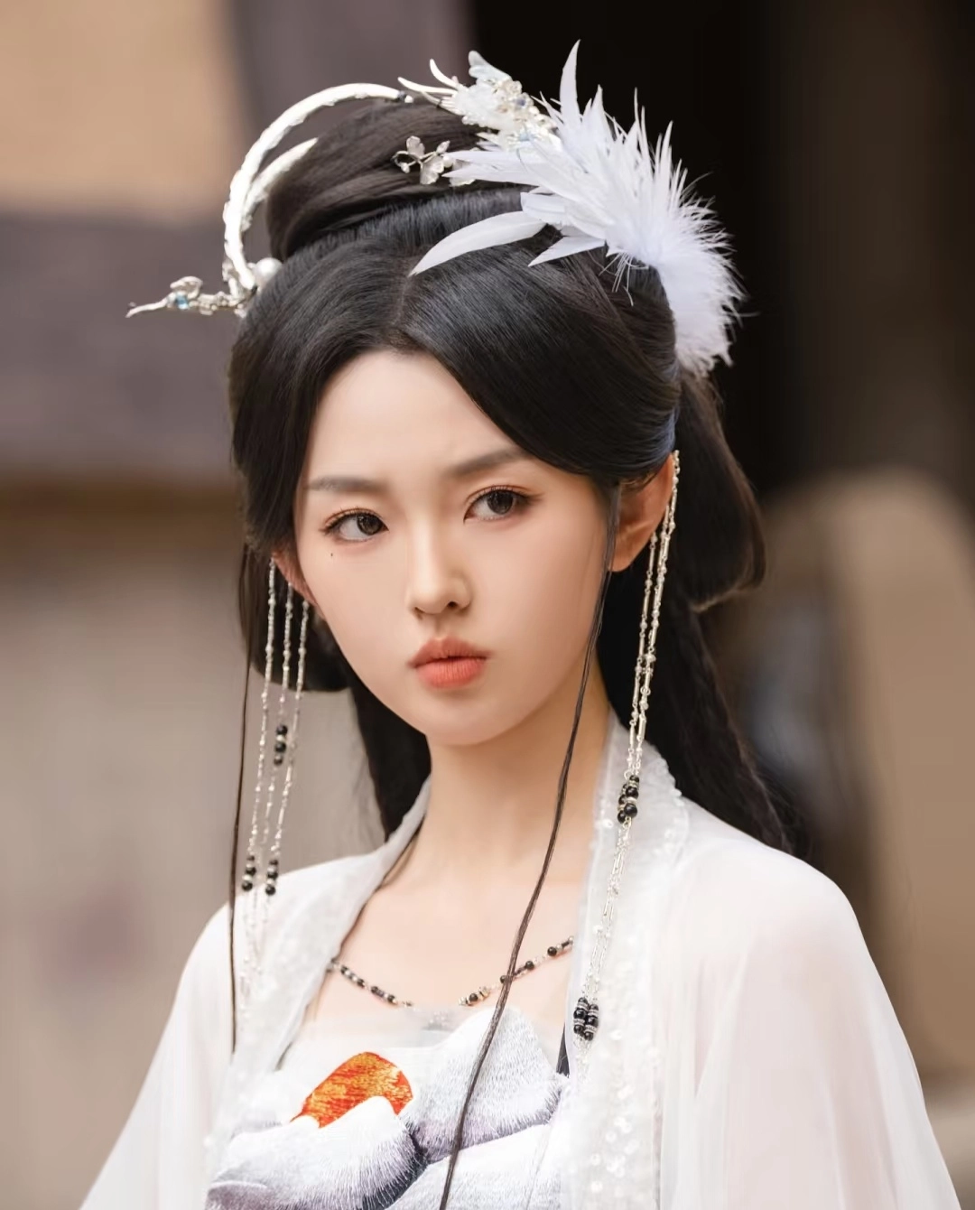 李柯以再破10亿,成短剧断层顶流的她,能像柯淳马秋元闯内娱吗?
