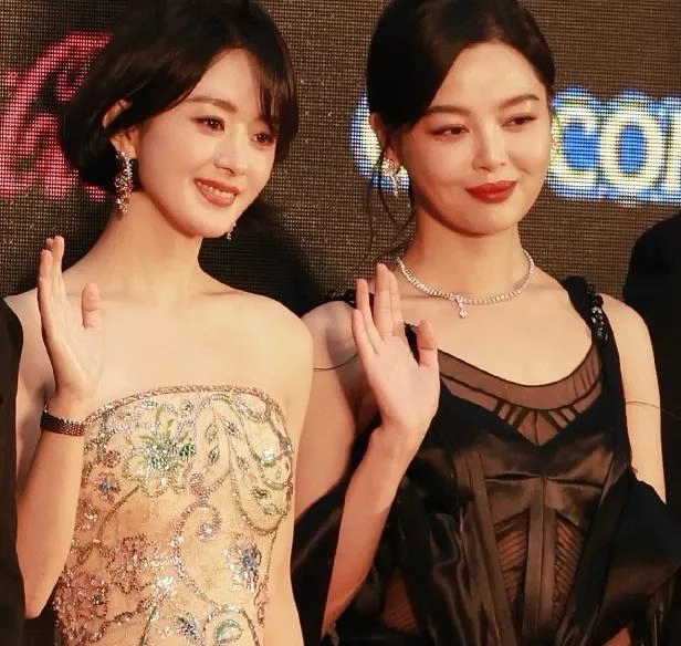 堵了谁的路？辛芷蕾拿下影后不到24小时，令人恶心的一幕就发生了