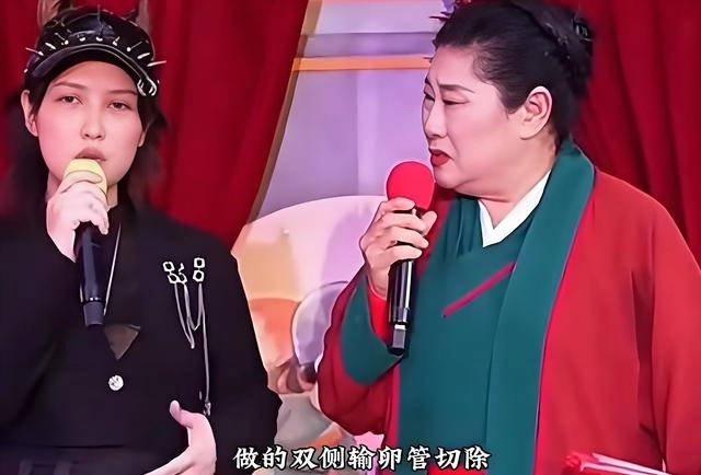 麦当劳项圈,为啥又叫狗女孩?后腰纹魅魔,还出来相亲?都是套路