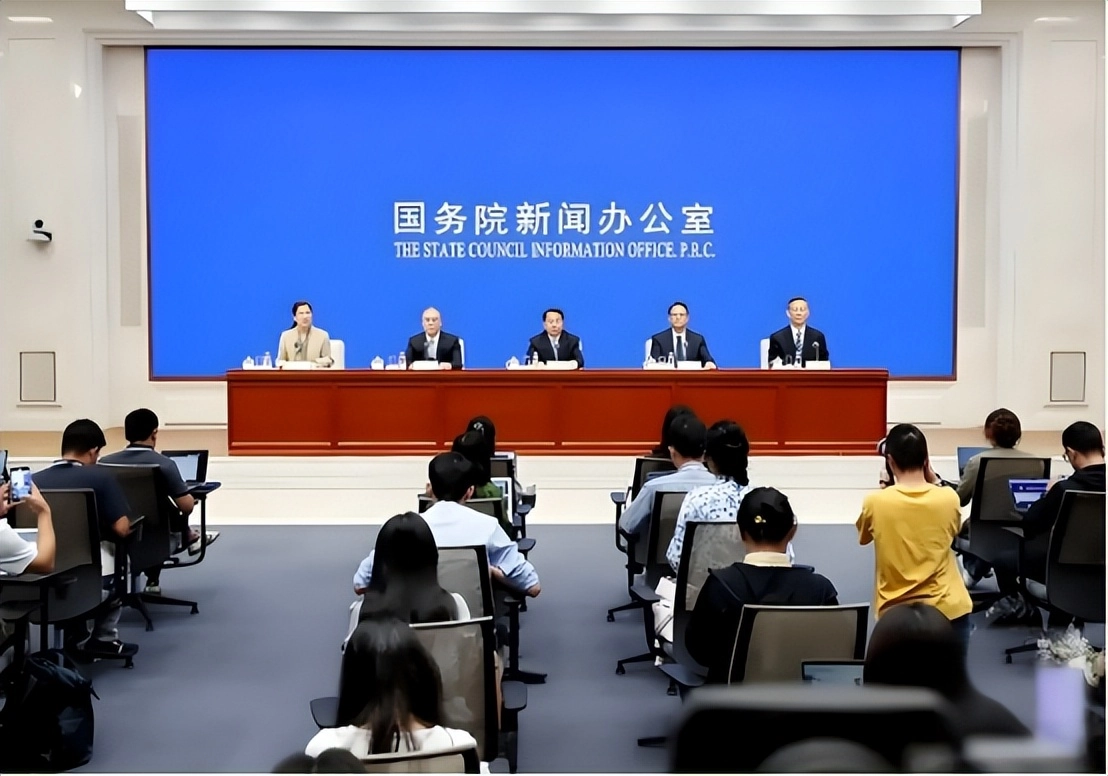 被全网封禁的10位网红，低俗带货诱导打赏，疯癫卖丑，一个都不冤 - 万事屋 | 生活·动漫·娱乐综合社区-银魂同好聚集地