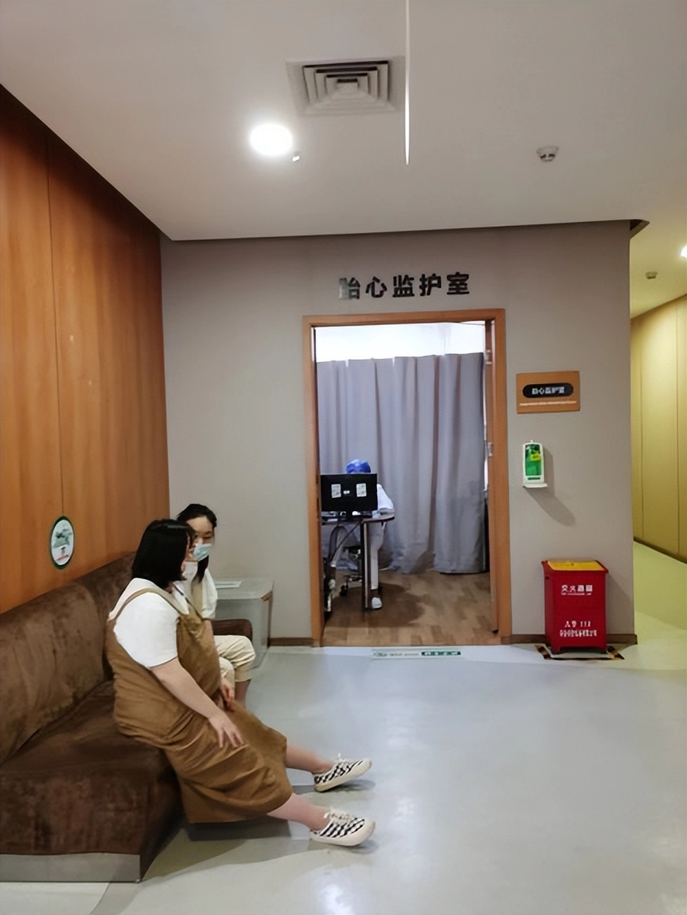 “我怀的男孩,亲戚给个桃,变成了女孩!”低认知家长的奇葩逻辑