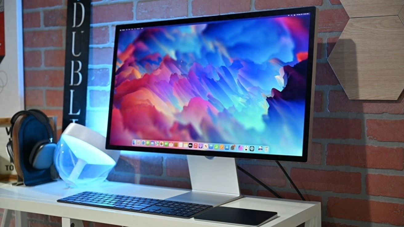 新款苹果显示器与M5 MacBook Pro预计将在2026年第一季度前发布 - 万事屋 | 生活·动漫·娱乐综合社区-银魂同好聚集地