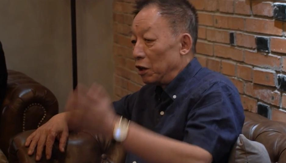 易中天推出首部电影,打了国庆档一个措手不及,影视圈要变天了?