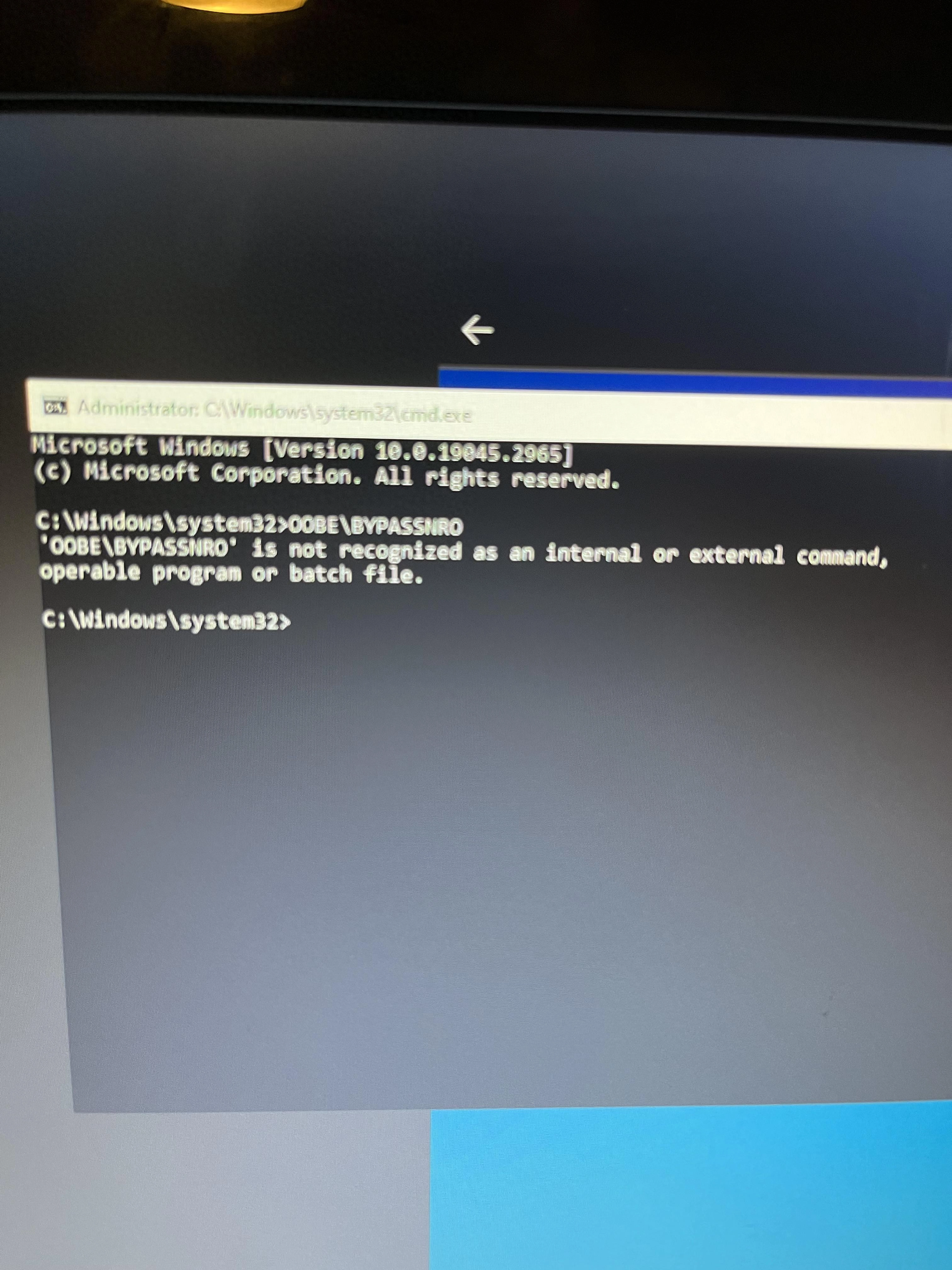 微软让没有微软账户或联网的情况下安装Windows 11变得更加困难